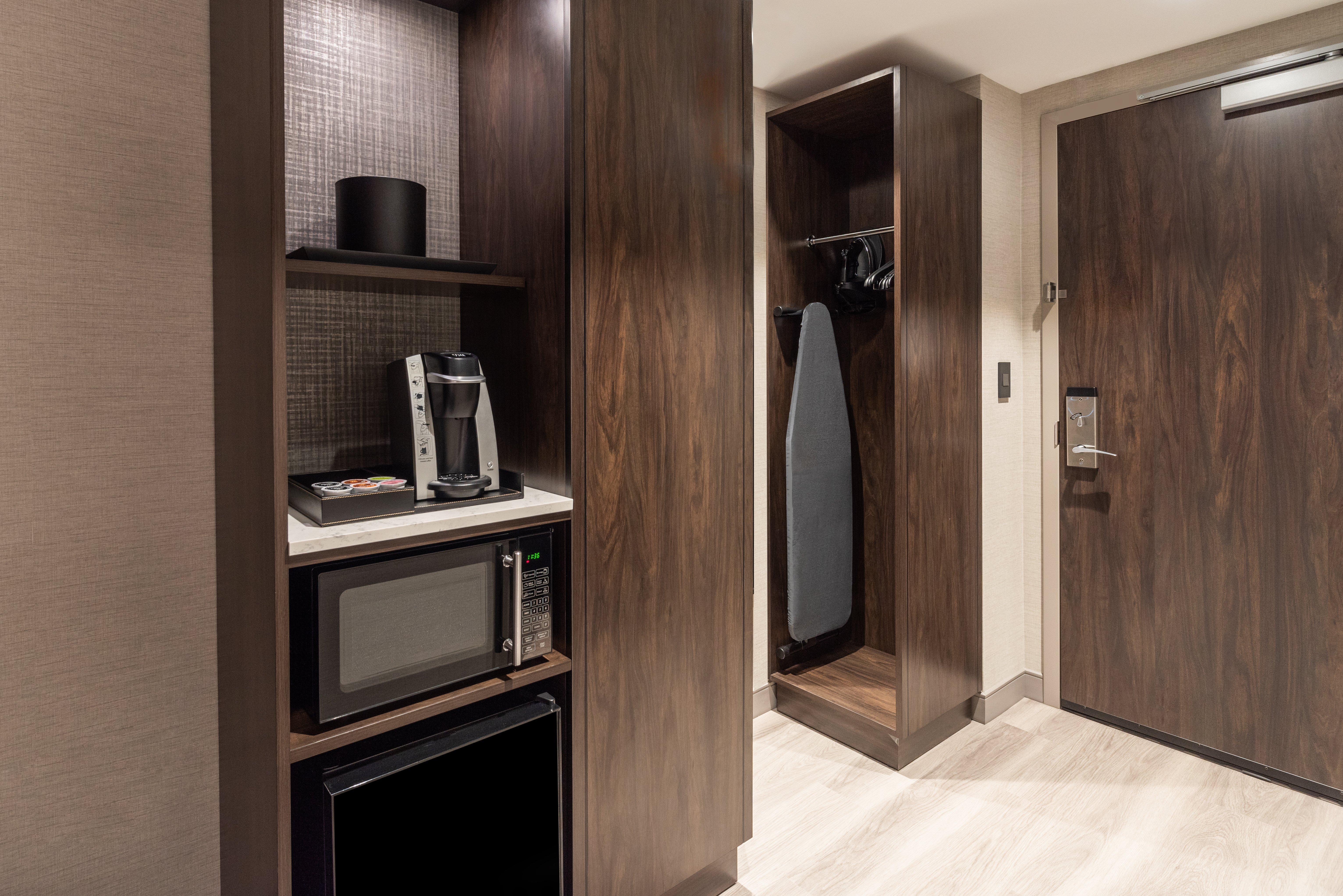 Holiday Inn Boston Logan Airport - Chelsea By Ihg Eksteriør bilde