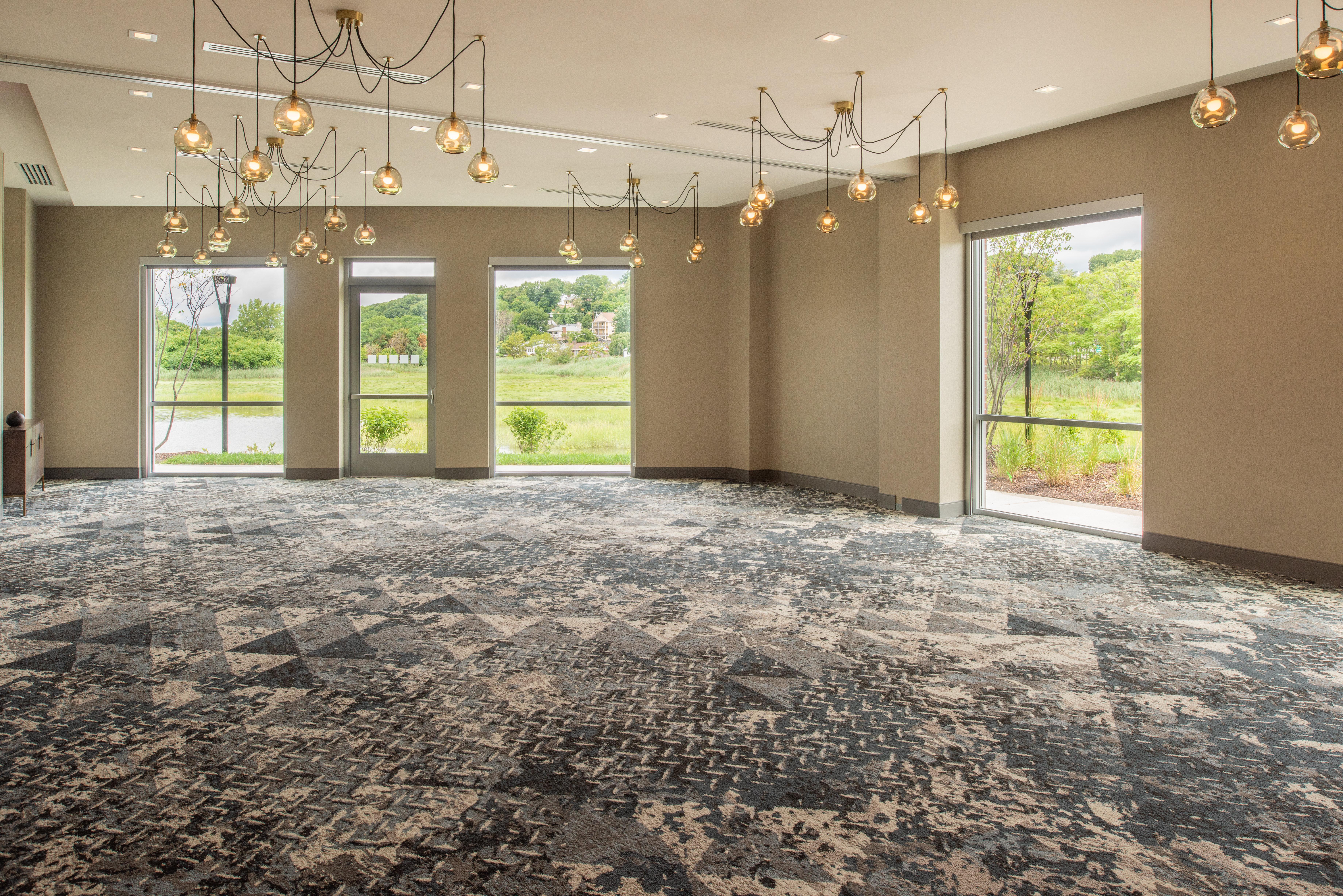 Holiday Inn Boston Logan Airport - Chelsea By Ihg Eksteriør bilde